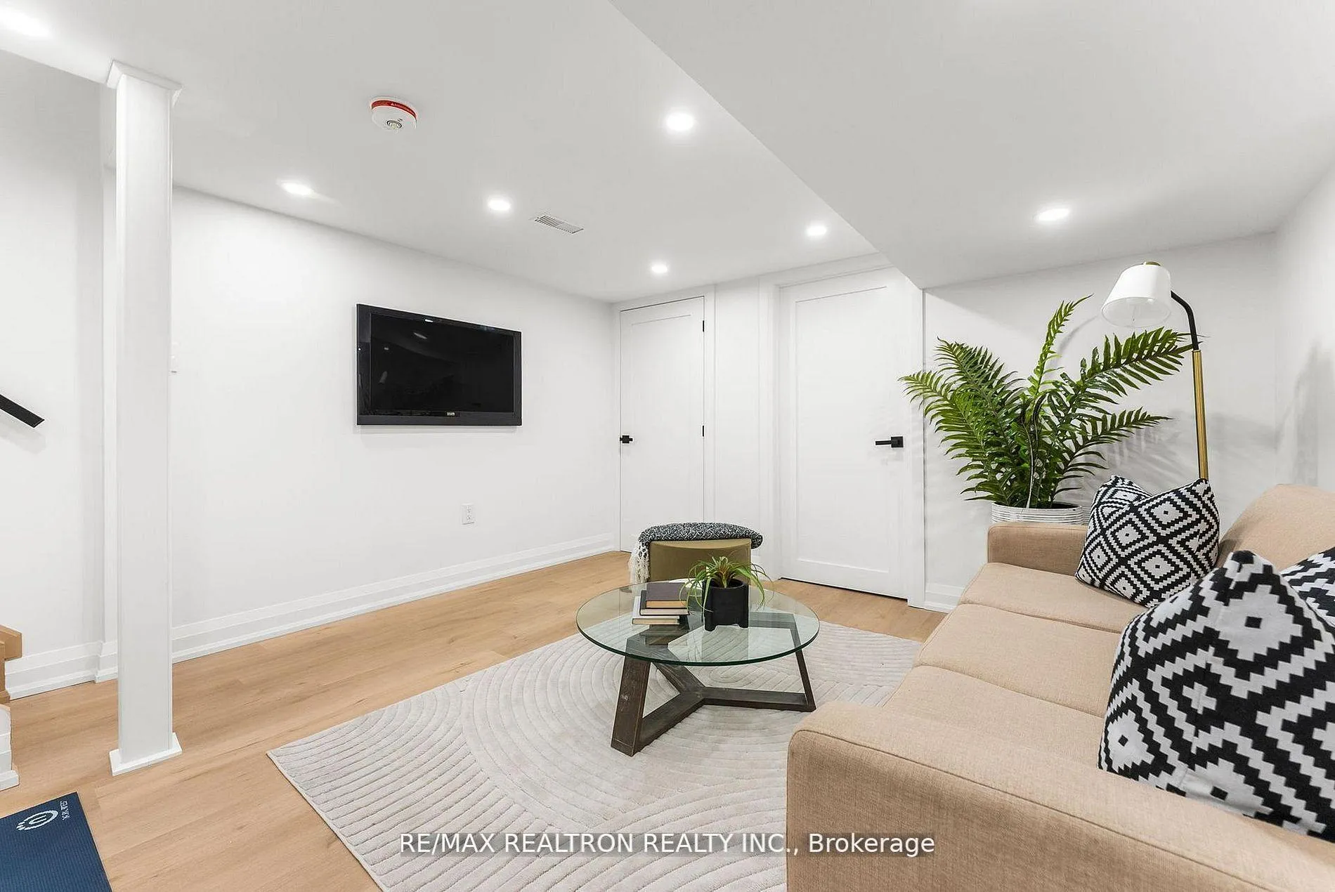 Photo 27 of 111 Glenmore Road, Toronto, Woodbine Corridor — HOMEH
