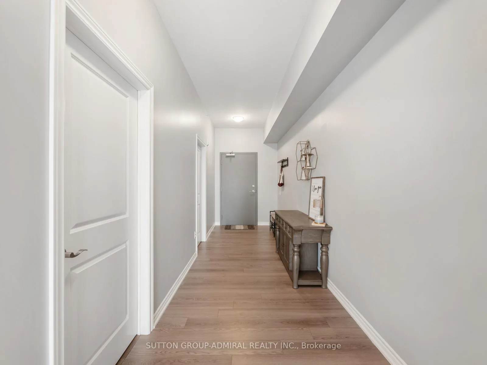 Photo 3 of Unit 301, 109 King Avenue E, Clarington, Newcastle — HOMEH