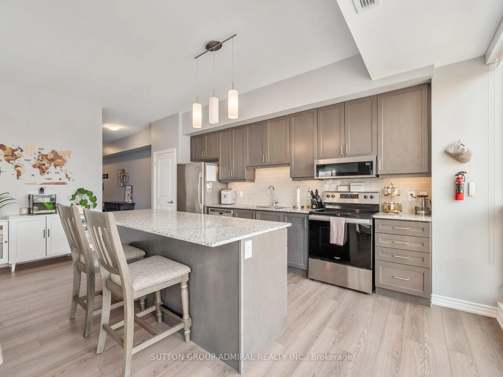 Photo 10 of Unit 301, 109 King Avenue E, Clarington, Newcastle — HOMEH