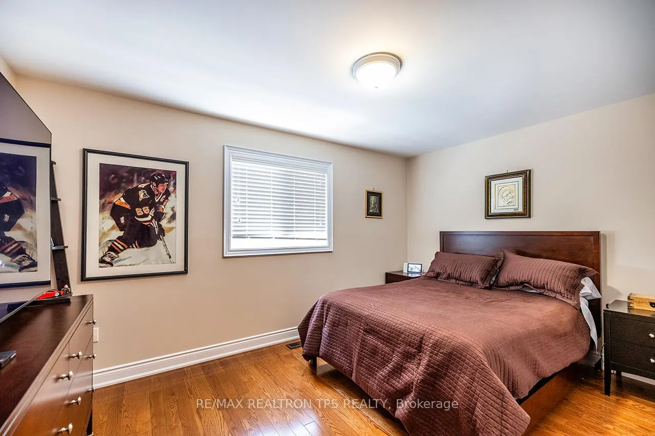 Photo 21 of 25 Leafield Drive, Scarborough, L'Amoreaux — HOMEH
