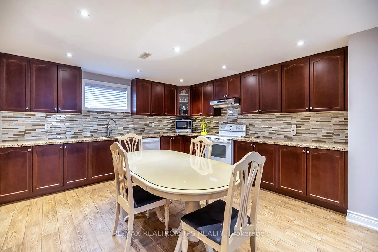 Photo 28 of 25 Leafield Drive, Scarborough, L'Amoreaux — HOMEH