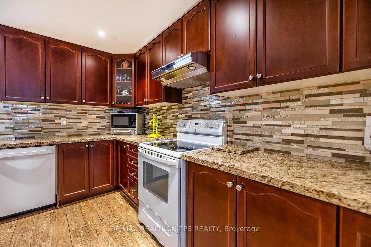 Photo 29 of 25 Leafield Drive, Scarborough, L'Amoreaux — HOMEH