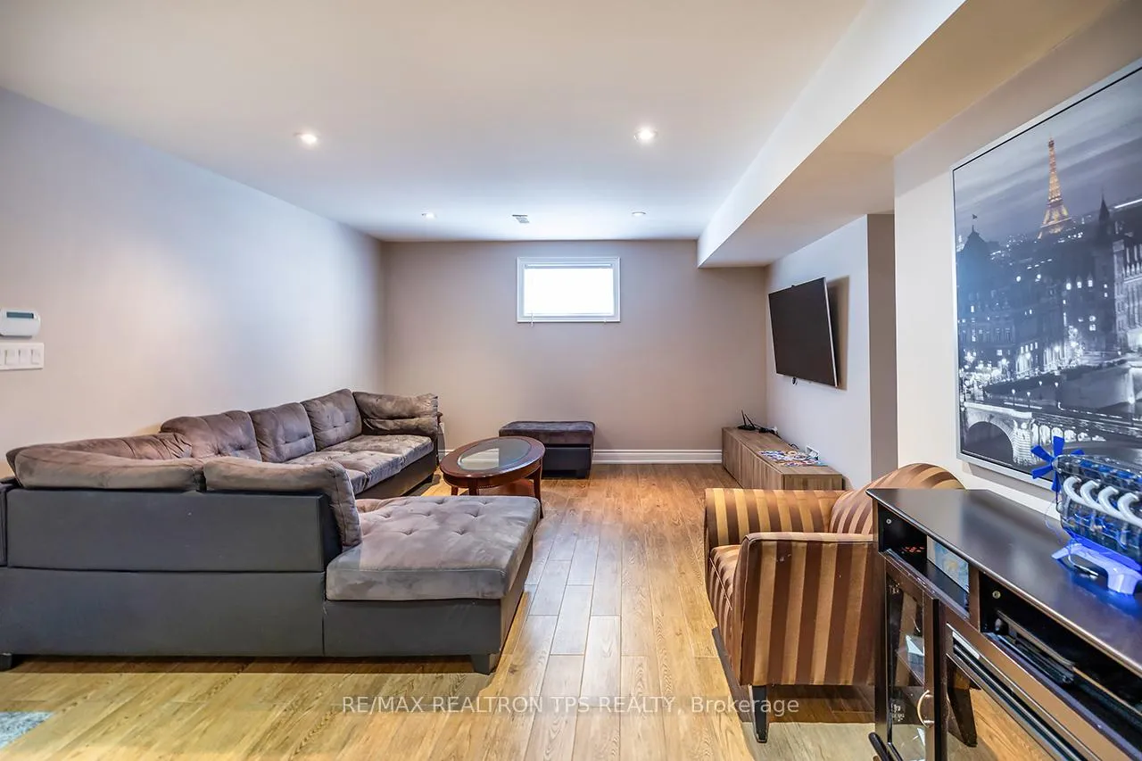 Photo 31 of 25 Leafield Drive, Scarborough, L'Amoreaux — HOMEH