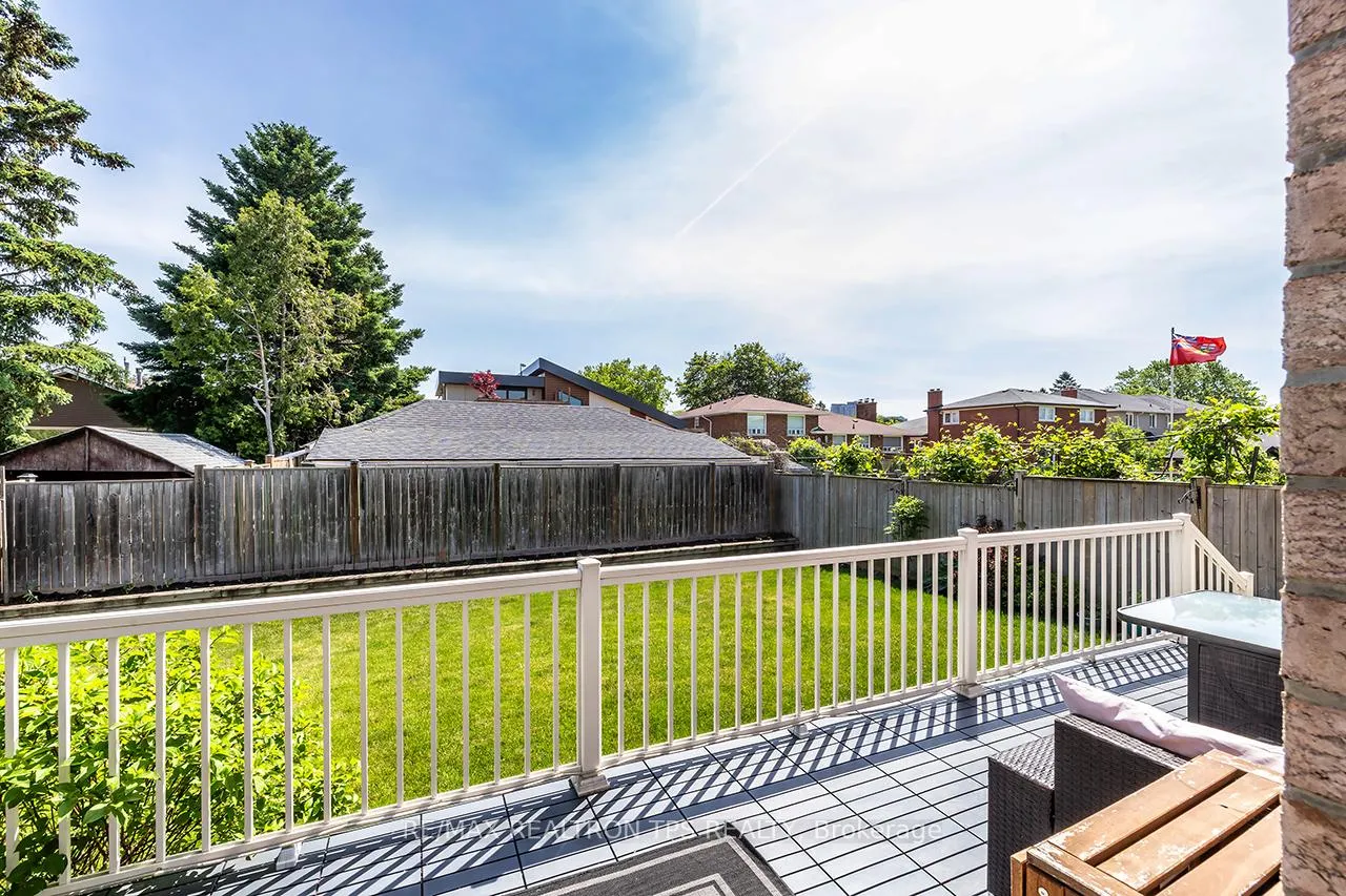 Photo 37 of 25 Leafield Drive, Scarborough, L'Amoreaux — HOMEH
