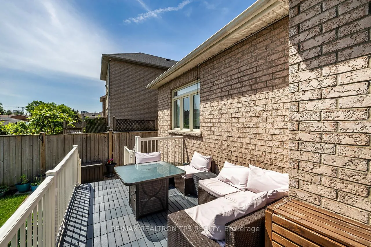 Photo 38 of 25 Leafield Drive, Scarborough, L'Amoreaux — HOMEH