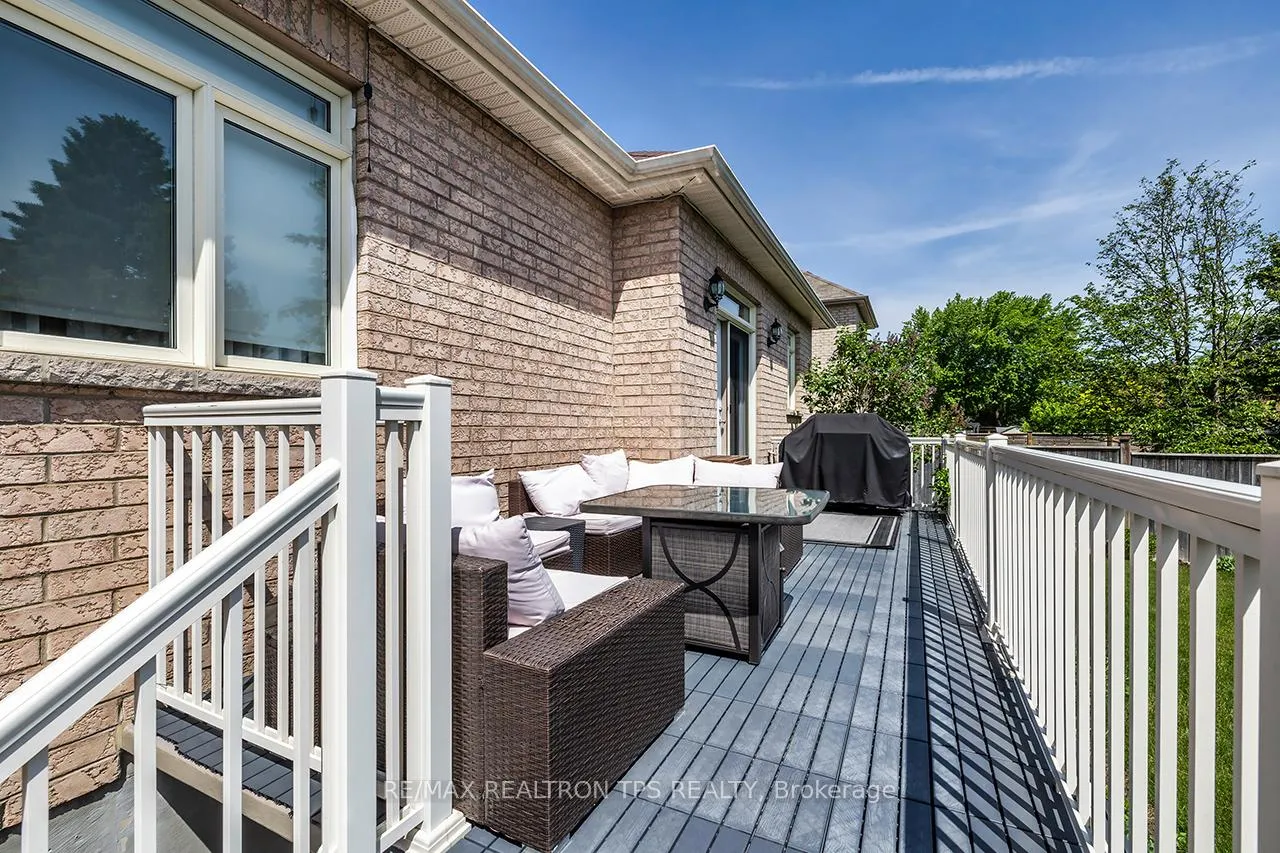 Photo 39 of 25 Leafield Drive, Scarborough, L'Amoreaux — HOMEH
