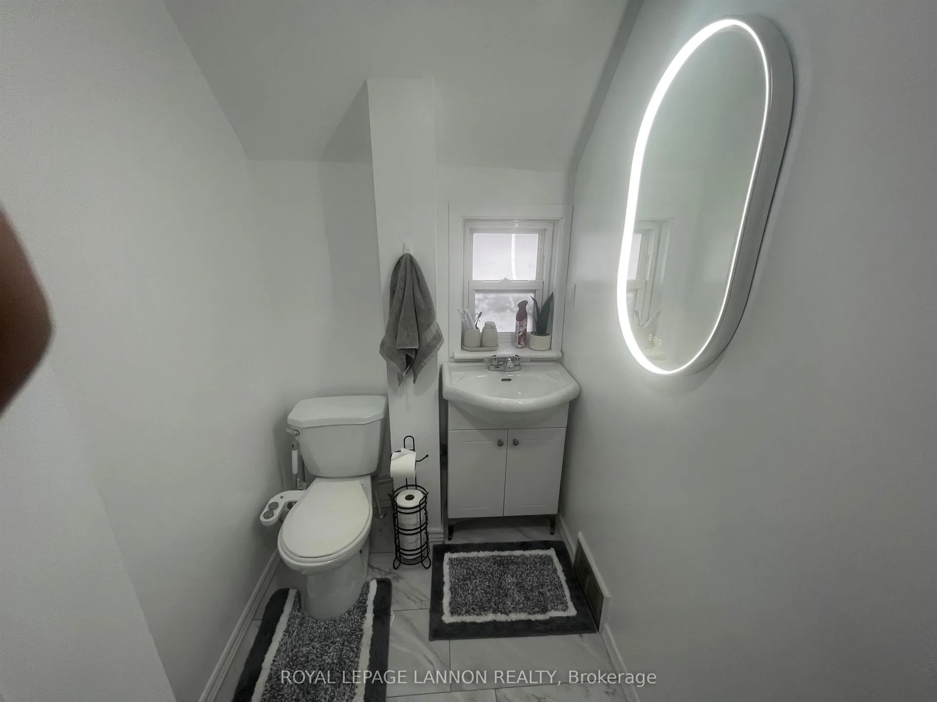 Photo 14 of 523 McLaughlin Street W, Thunder Bay, East End — HOMEH
