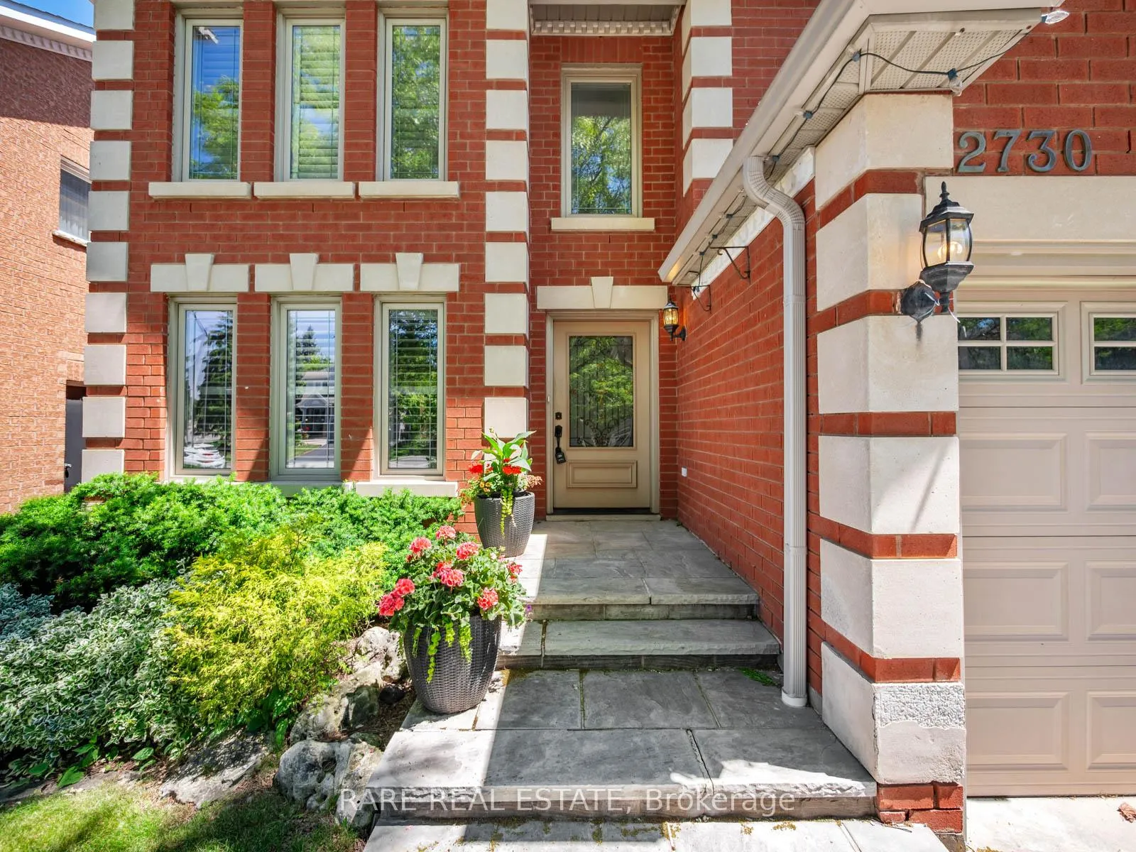 Photo 3 of 2730 Termini Terrace, Mississauga, Central Erin Mills — HOMEH