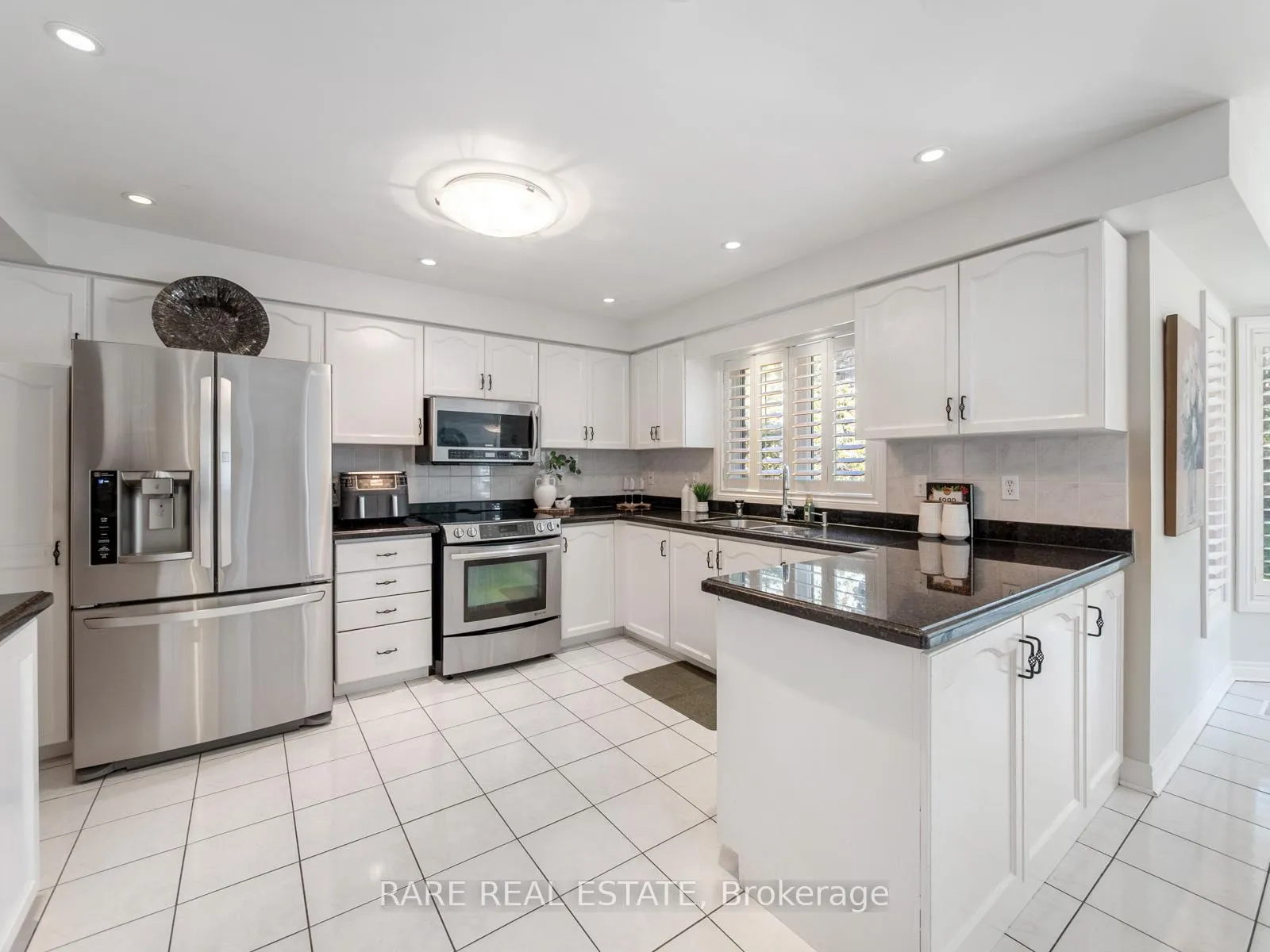 Photo 7 of 2730 Termini Terrace, Mississauga, Central Erin Mills — HOMEH