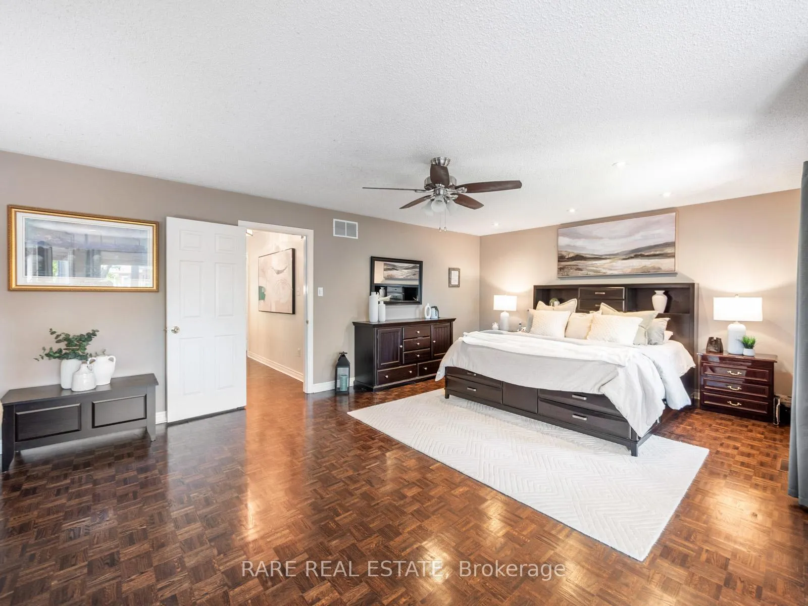 Photo 15 of 2730 Termini Terrace, Mississauga, Central Erin Mills — HOMEH