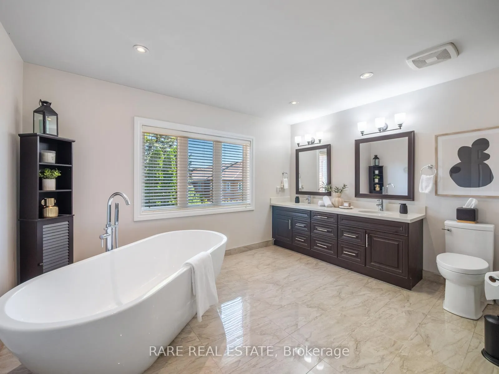 Photo 18 of 2730 Termini Terrace, Mississauga, Central Erin Mills — HOMEH