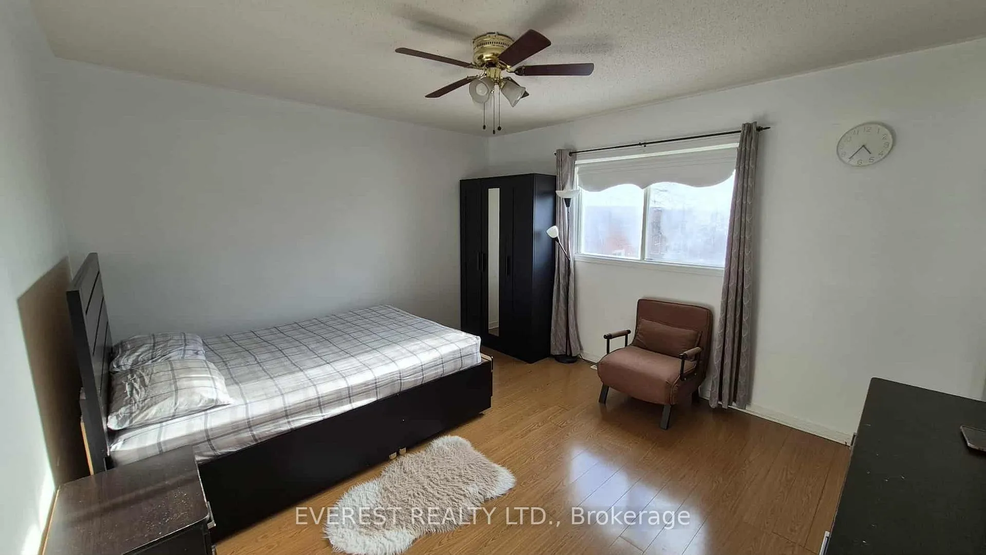 Photo 9 of 124 Desert Sand Drive, Brampton, Sandringham-Wellington — HOMEH