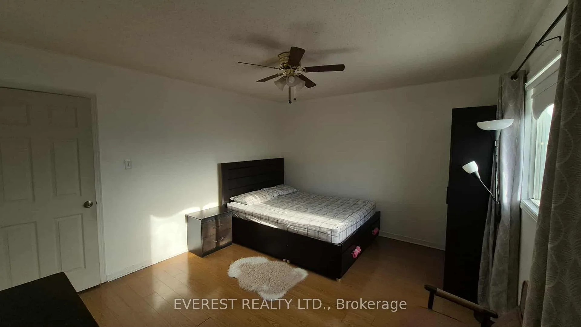 Photo 10 of 124 Desert Sand Drive, Brampton, Sandringham-Wellington — HOMEH