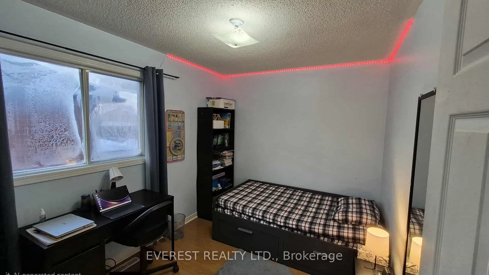 Photo 12 of 124 Desert Sand Drive, Brampton, Sandringham-Wellington — HOMEH