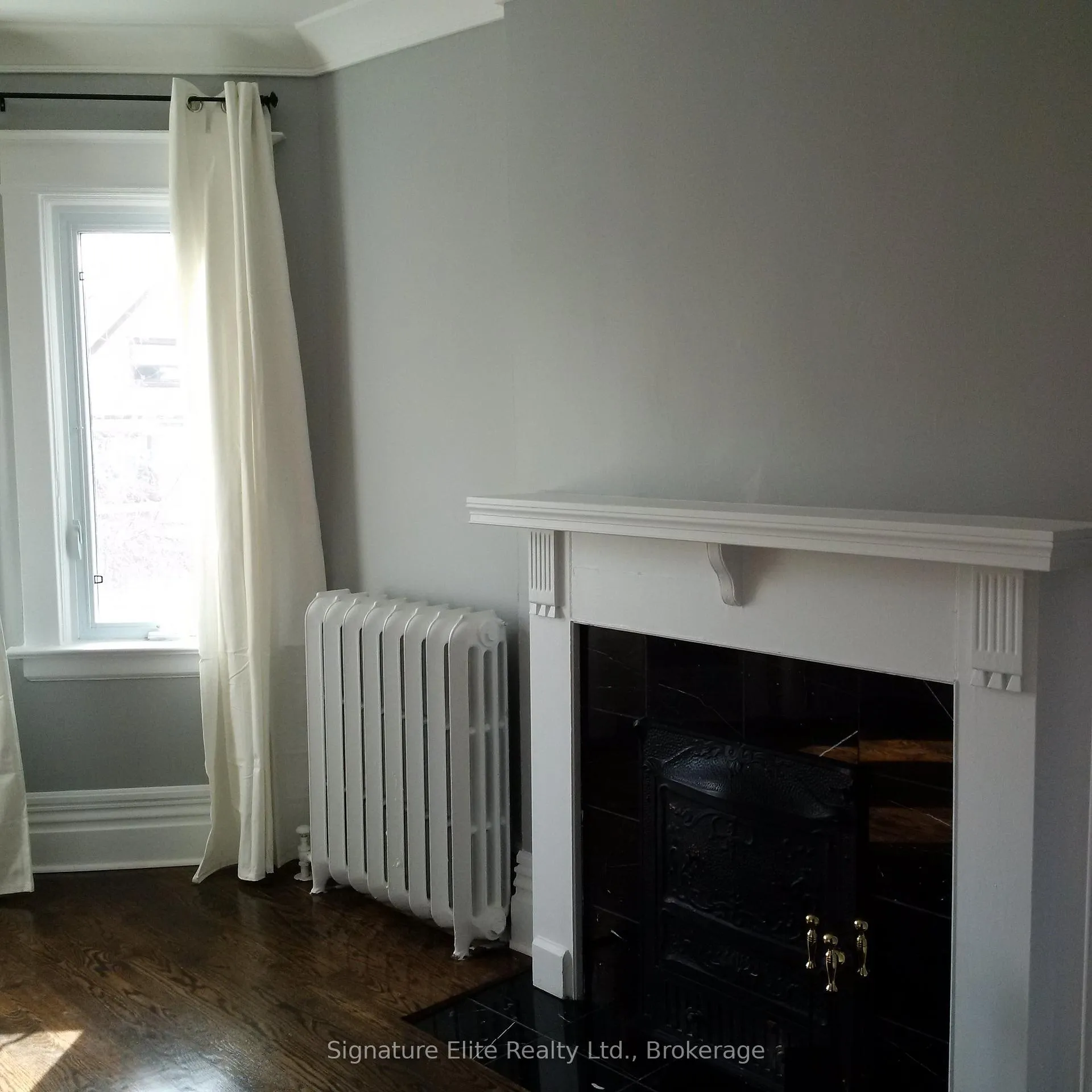 Photo 2 of Unit Main, 210 Pearson Avenue, Toronto, High Park-Swansea — HOMEH