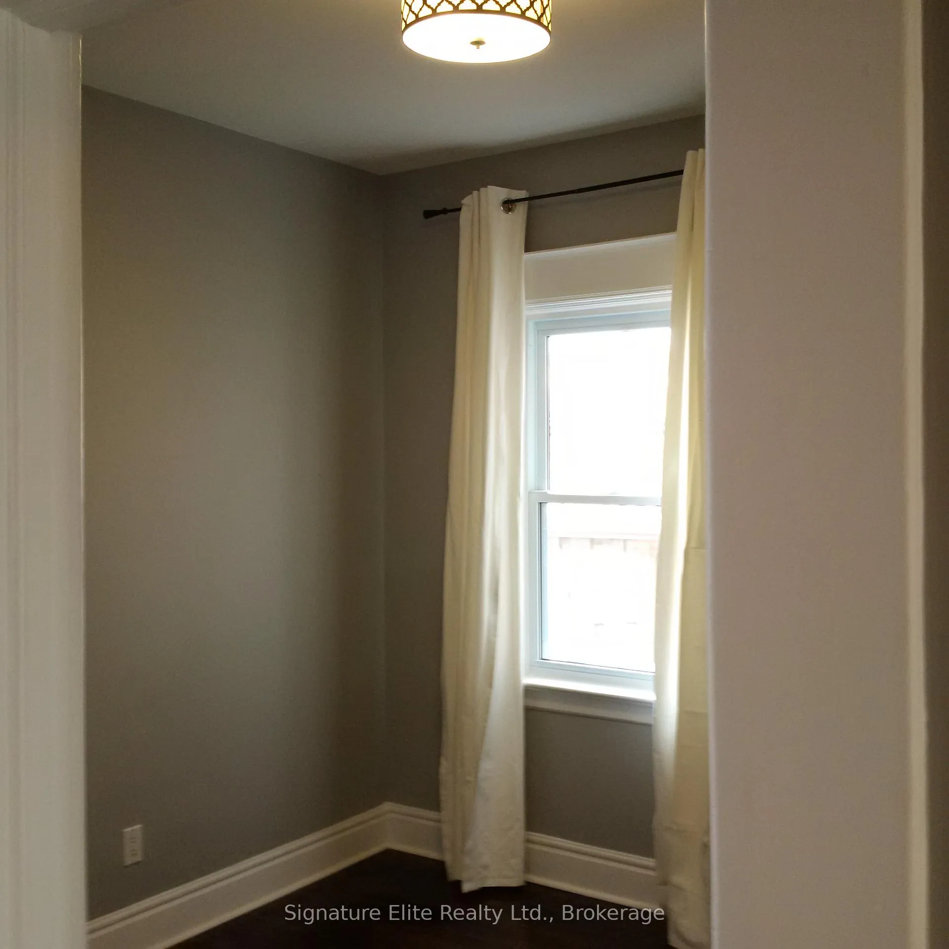 Photo 9 of Unit Main, 210 Pearson Avenue, Toronto, High Park-Swansea — HOMEH