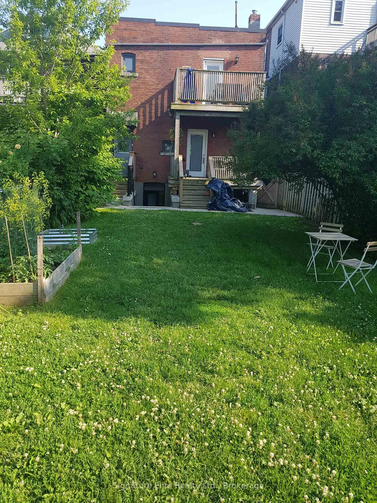 Photo 11 of Unit Main, 210 Pearson Avenue, Toronto, High Park-Swansea — HOMEH