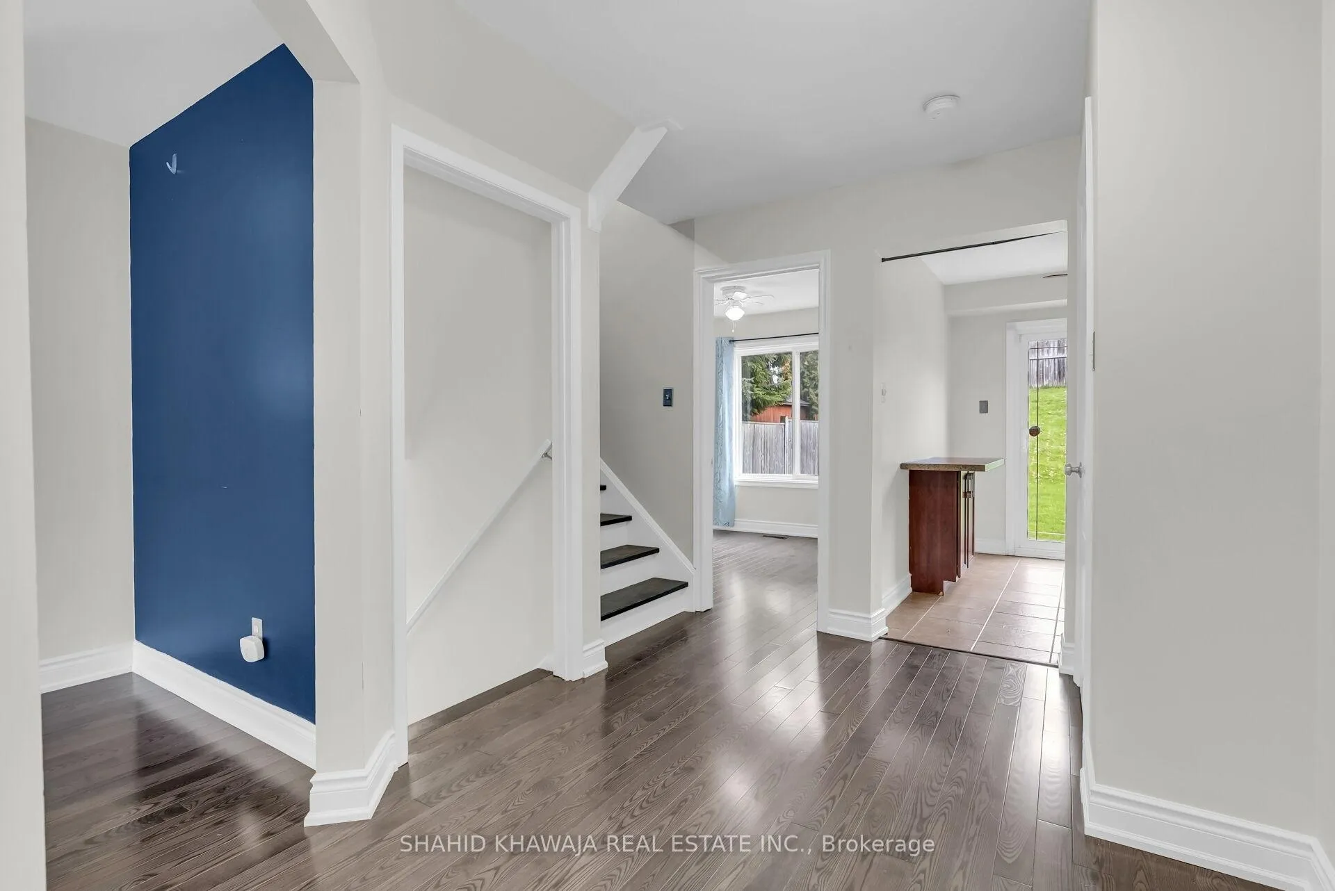 Photo 5 of 7425 Doverwood Drive, Mississauga, Meadowvale — HOMEH