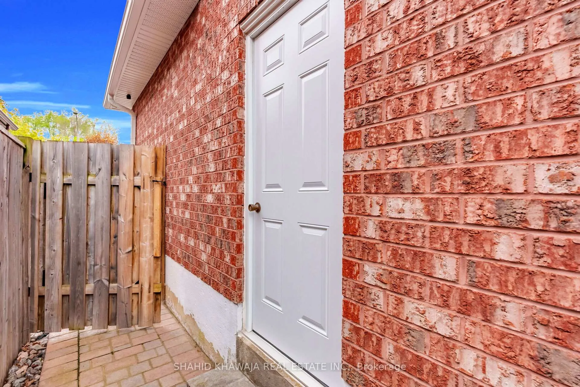 Photo 28 of 7425 Doverwood Drive, Mississauga, Meadowvale — HOMEH