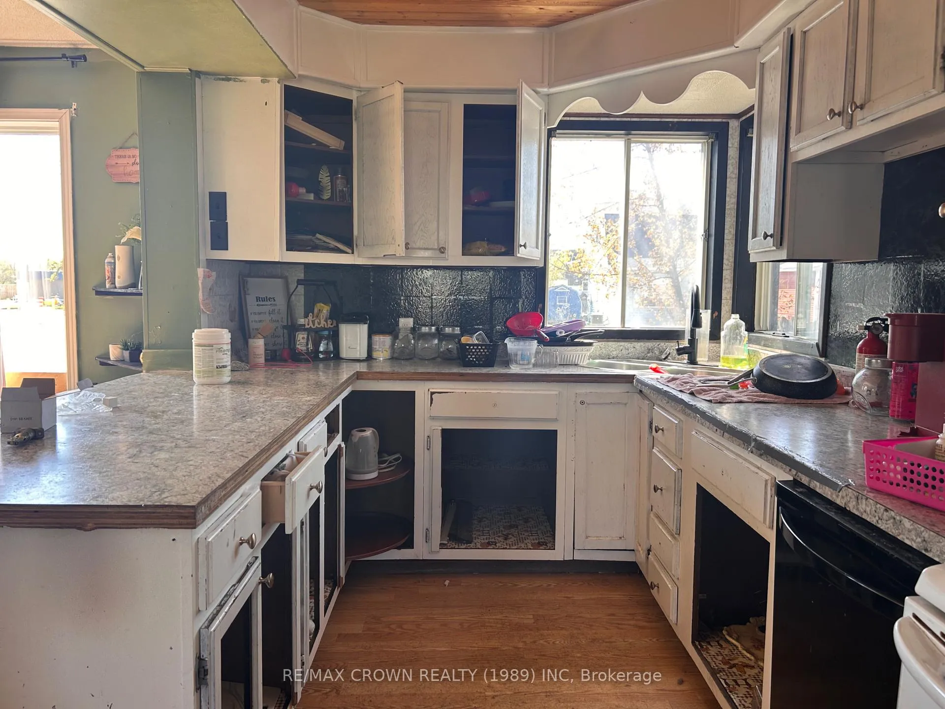 Photo 5 of 37 Cain Avenue, Kapuskasing — HOMEH