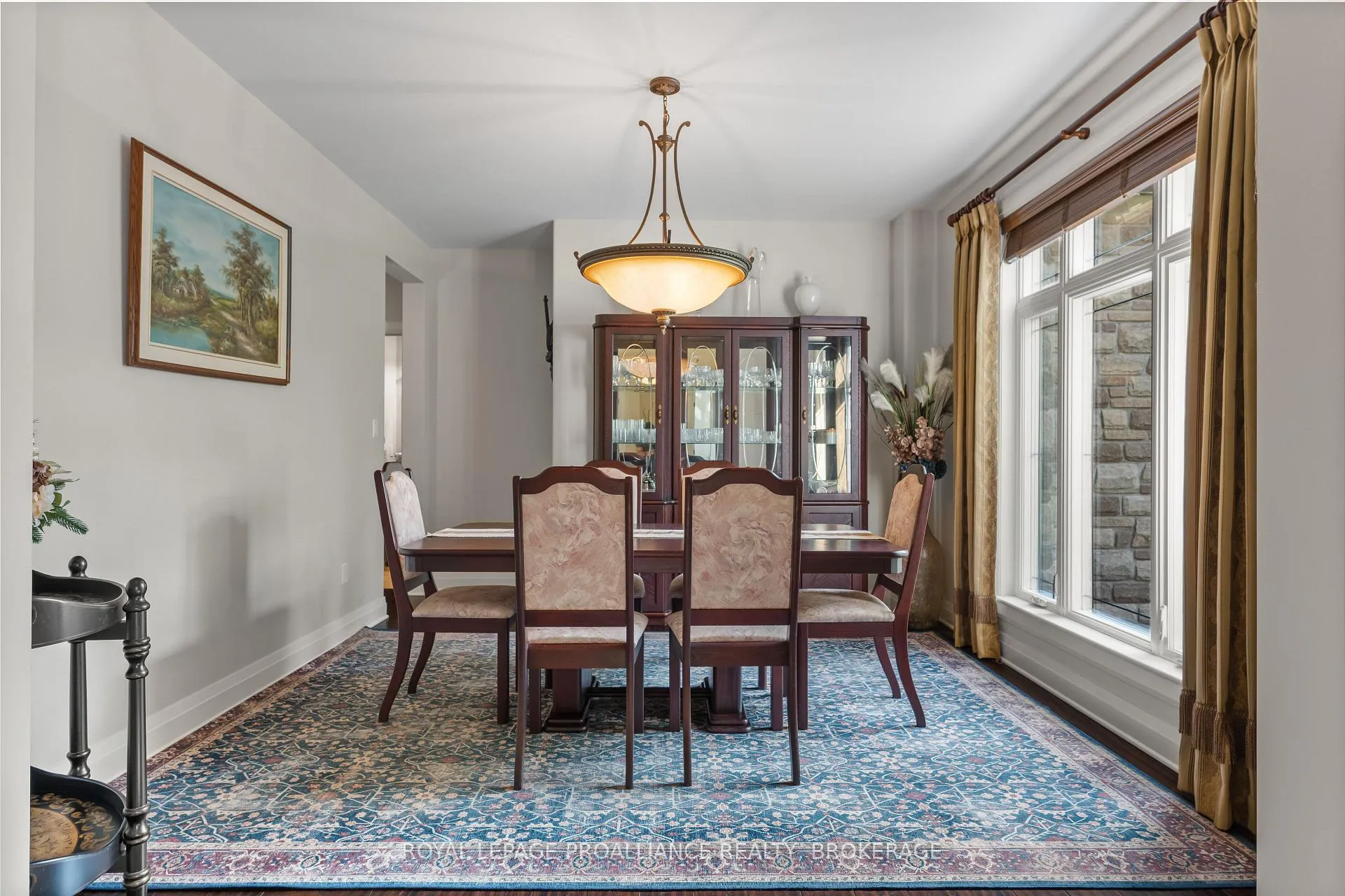 Photo 7 of 2918 Leeman Road, Kingston, City North of 401 — HOMEH