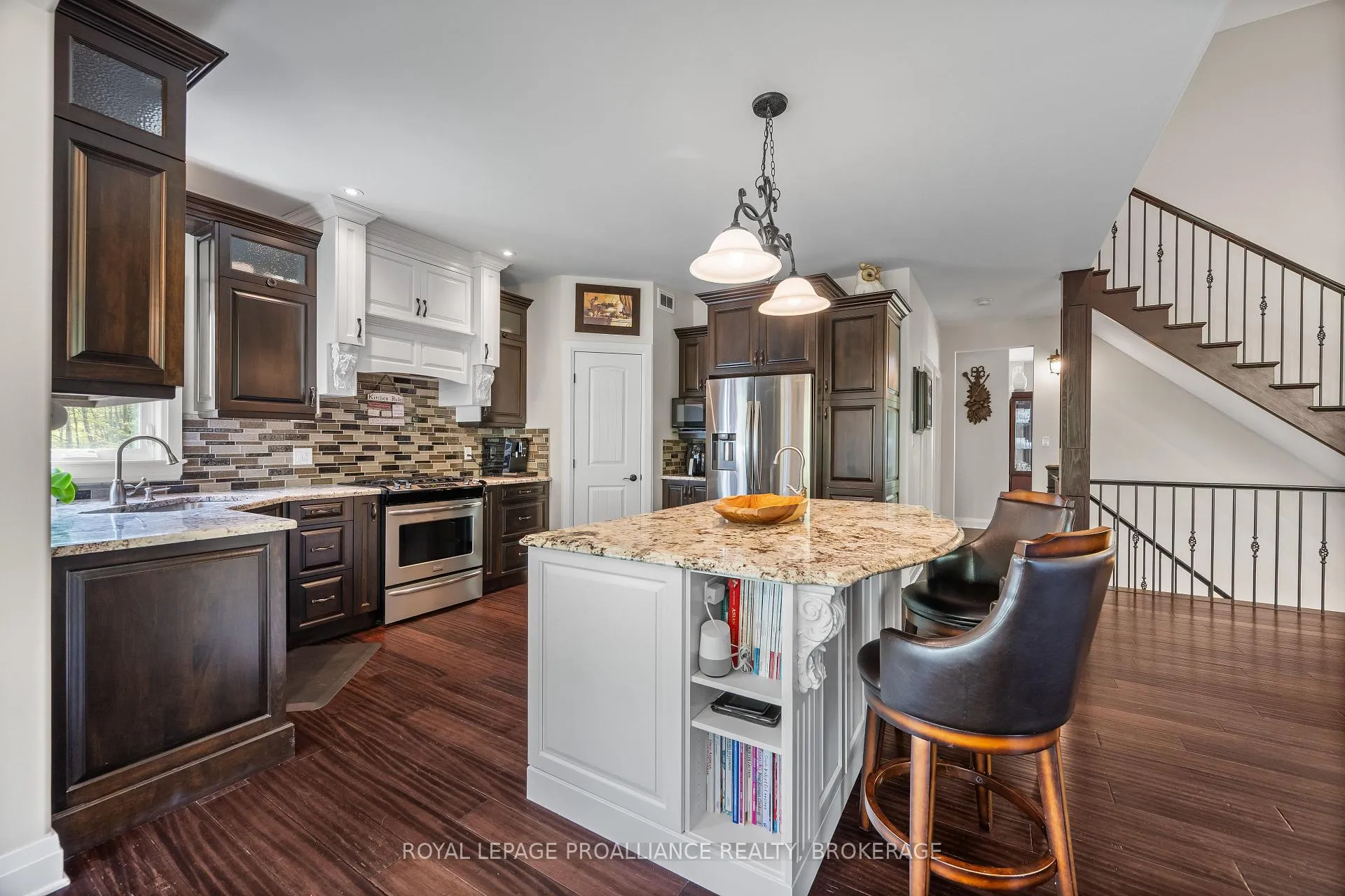 Photo 13 of 2918 Leeman Road, Kingston, City North of 401 — HOMEH