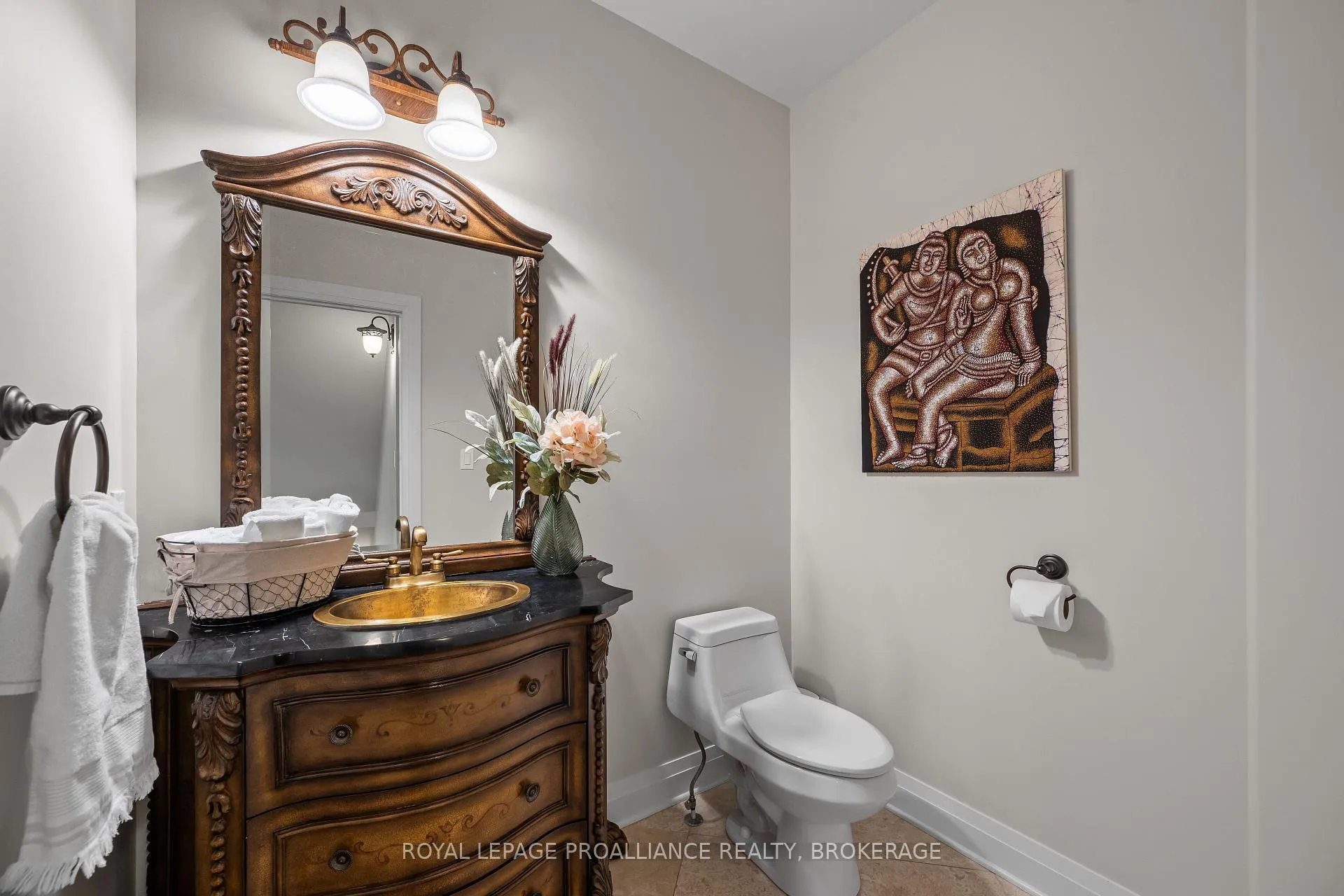 Photo 16 of 2918 Leeman Road, Kingston, City North of 401 — HOMEH