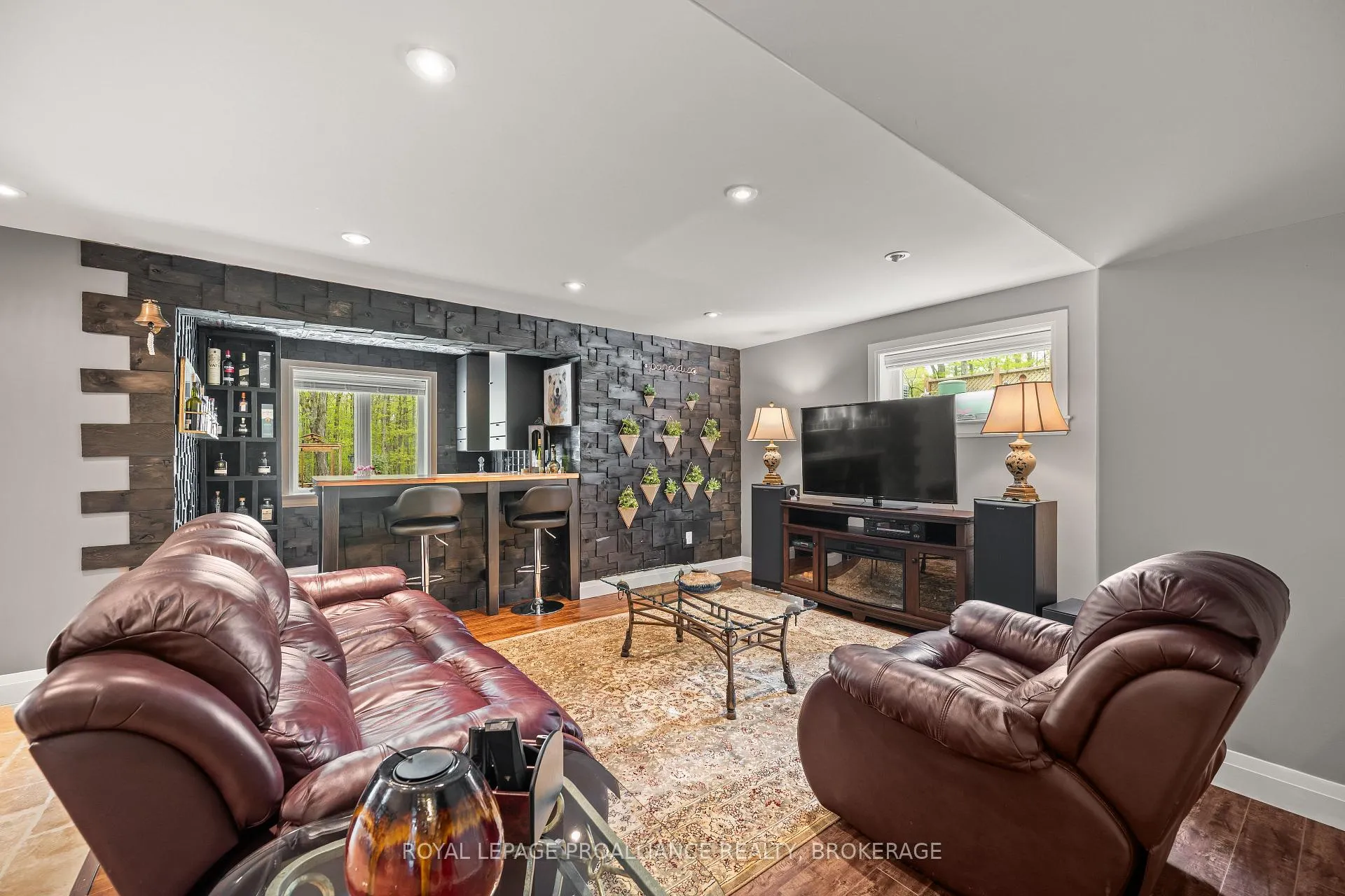 Photo 33 of 2918 Leeman Road, Kingston, City North of 401 — HOMEH