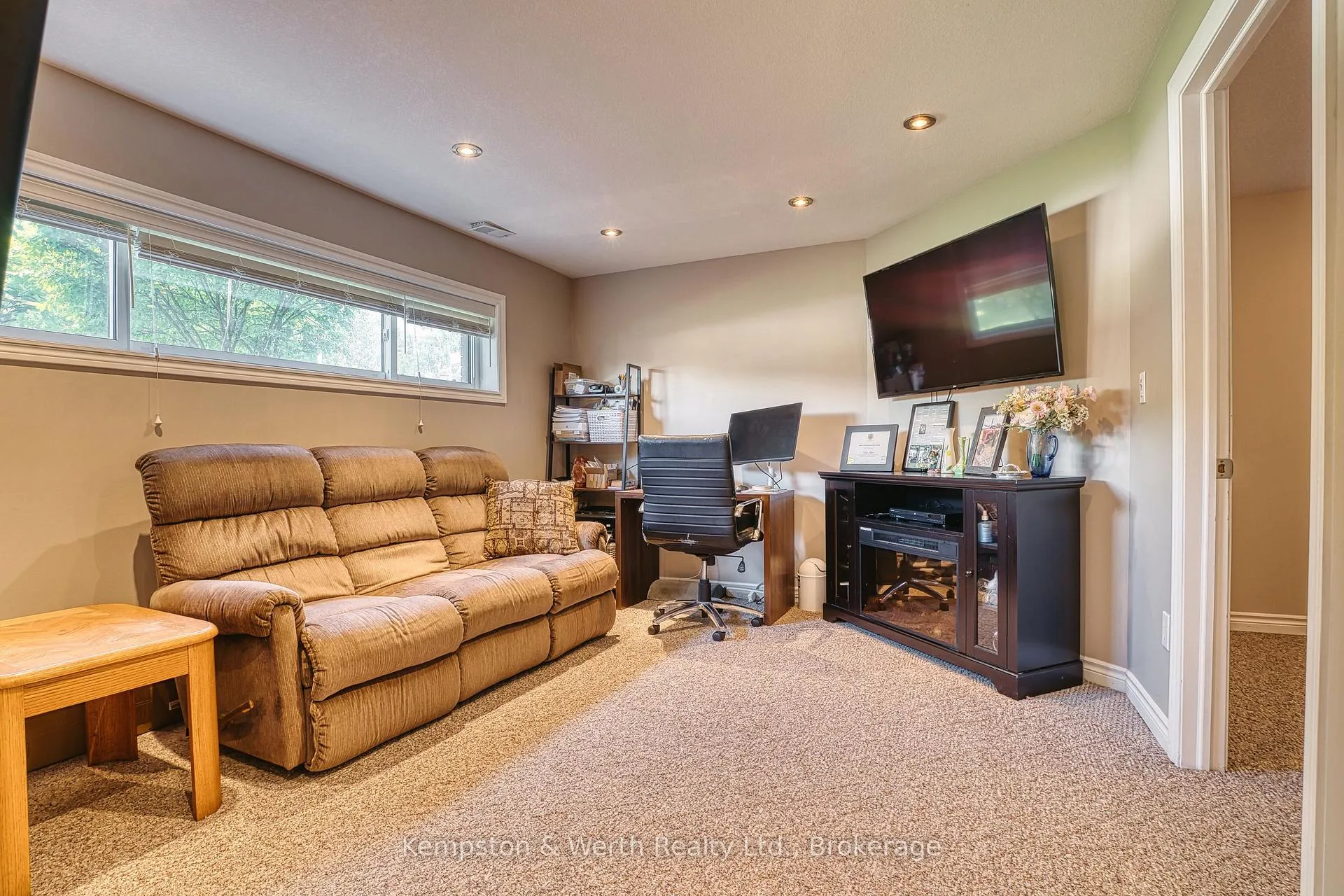 Photo 24 of 428 Boyne Avenue, North Perth, Listowel — HOMEH