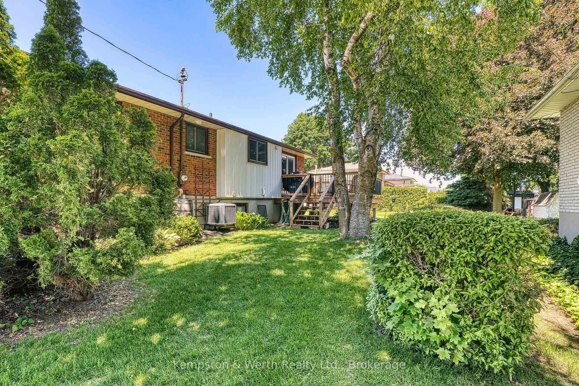 Photo 30 of 428 Boyne Avenue, North Perth, Listowel — HOMEH