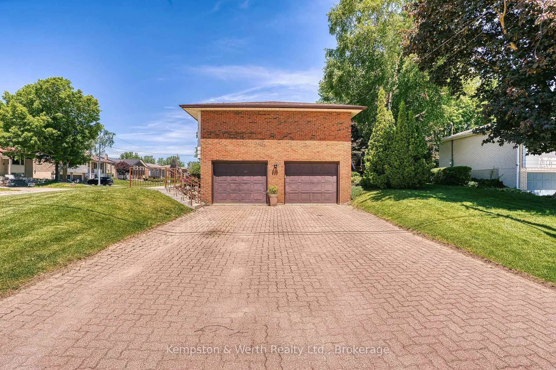 Photo 31 of 428 Boyne Avenue, North Perth, Listowel — HOMEH