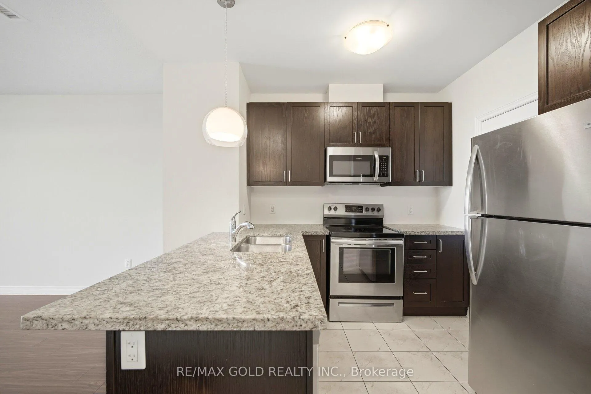 Photo 8 of Unit 601, 39 New Delhi Drive, Markham, Cedarwood — HOMEH
