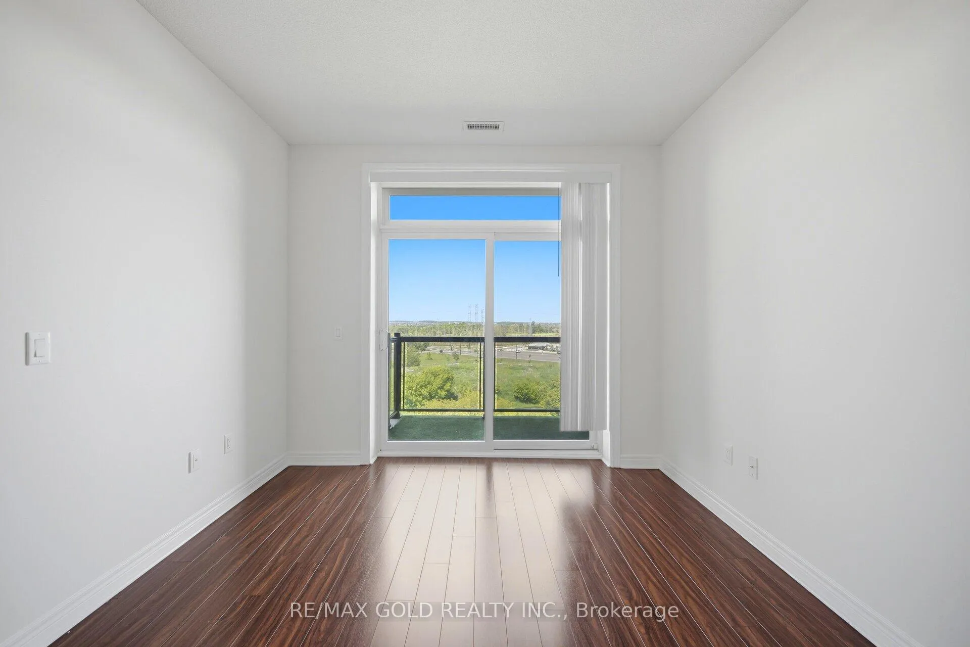 Photo 15 of Unit 601, 39 New Delhi Drive, Markham, Cedarwood — HOMEH