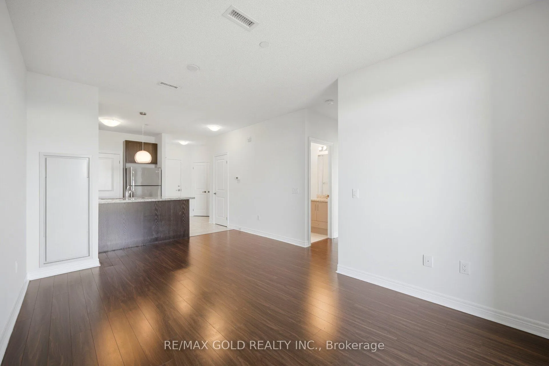 Photo 16 of Unit 601, 39 New Delhi Drive, Markham, Cedarwood — HOMEH