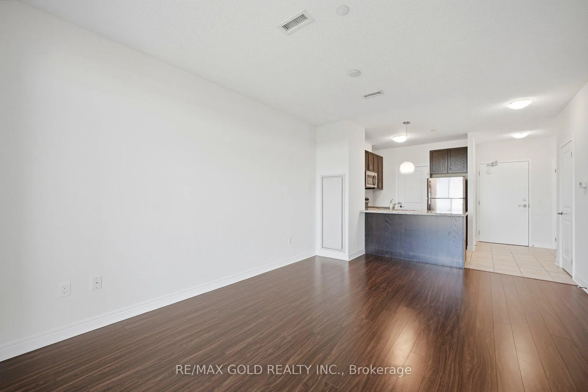 Photo 17 of Unit 601, 39 New Delhi Drive, Markham, Cedarwood — HOMEH