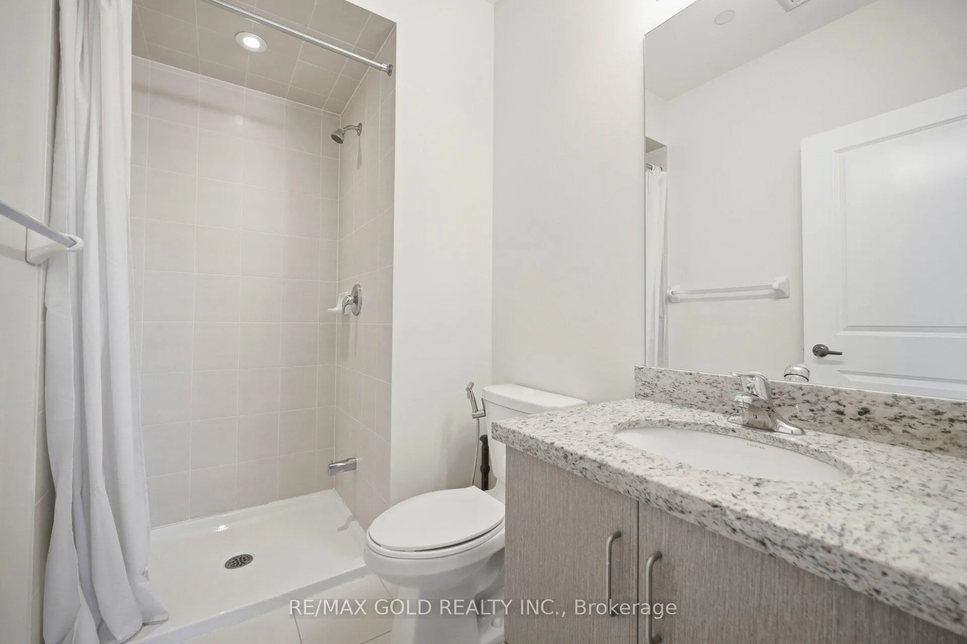 Photo 18 of Unit 601, 39 New Delhi Drive, Markham, Cedarwood — HOMEH