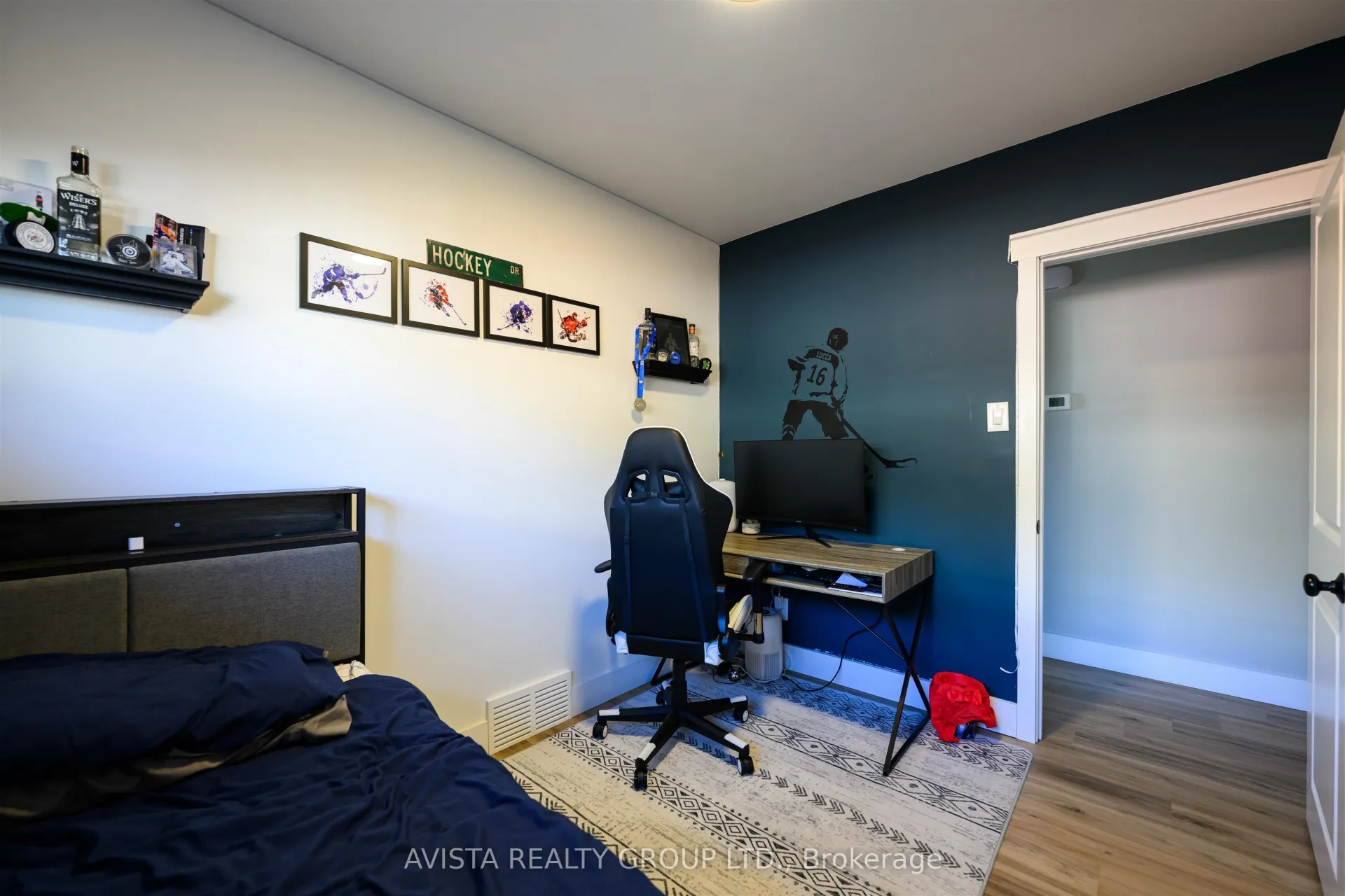 Photo 9 of 112 Walsh St West, Thunder Bay, Green Acres — HOMEH