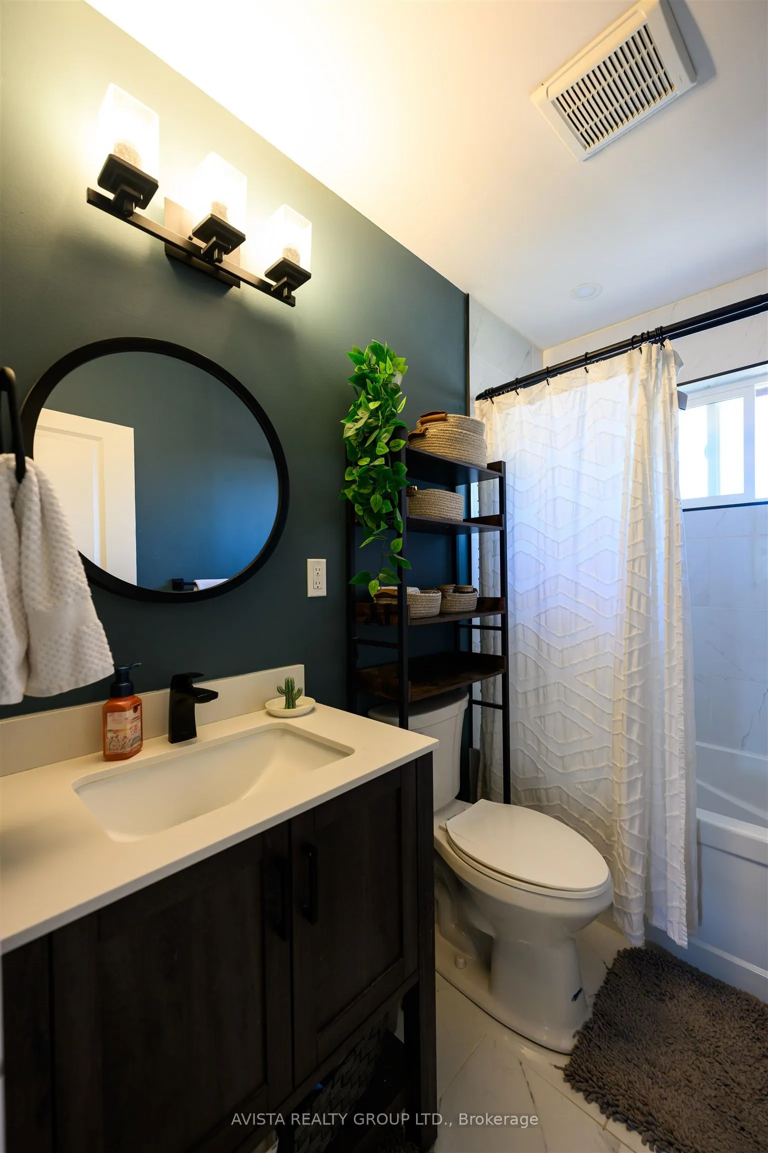 Photo 13 of 112 Walsh St West, Thunder Bay, Green Acres — HOMEH
