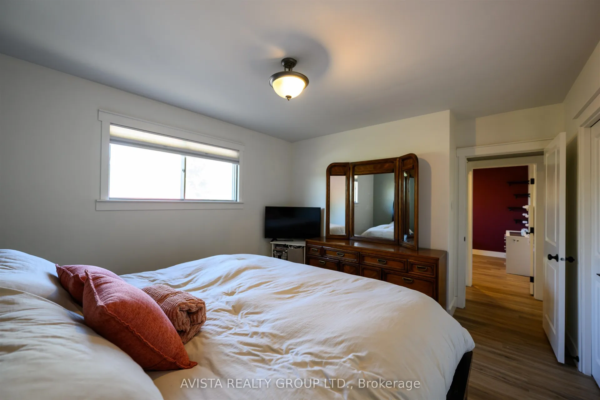 Photo 15 of 112 Walsh St West, Thunder Bay, Green Acres — HOMEH