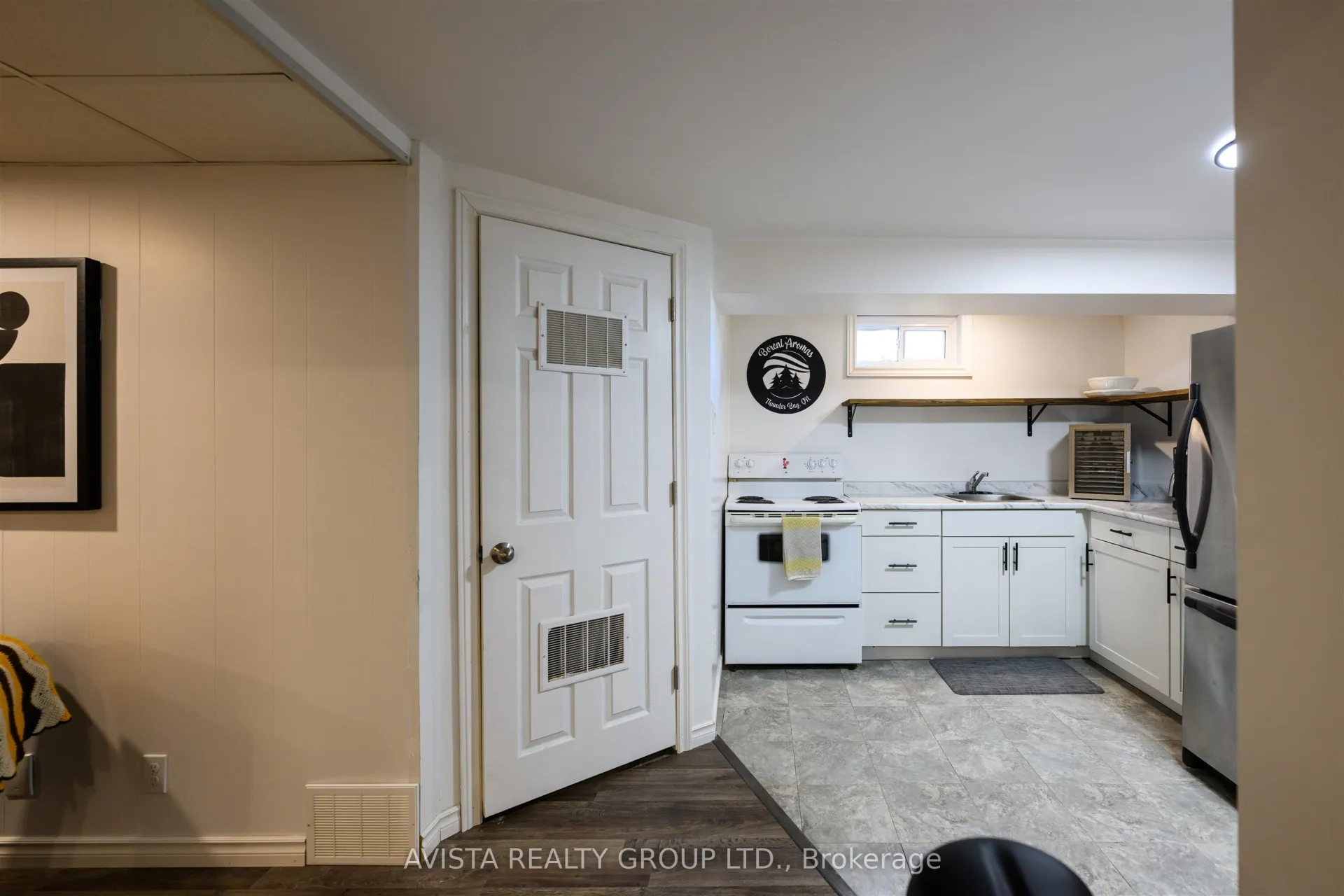 Photo 24 of 112 Walsh St West, Thunder Bay, Green Acres — HOMEH