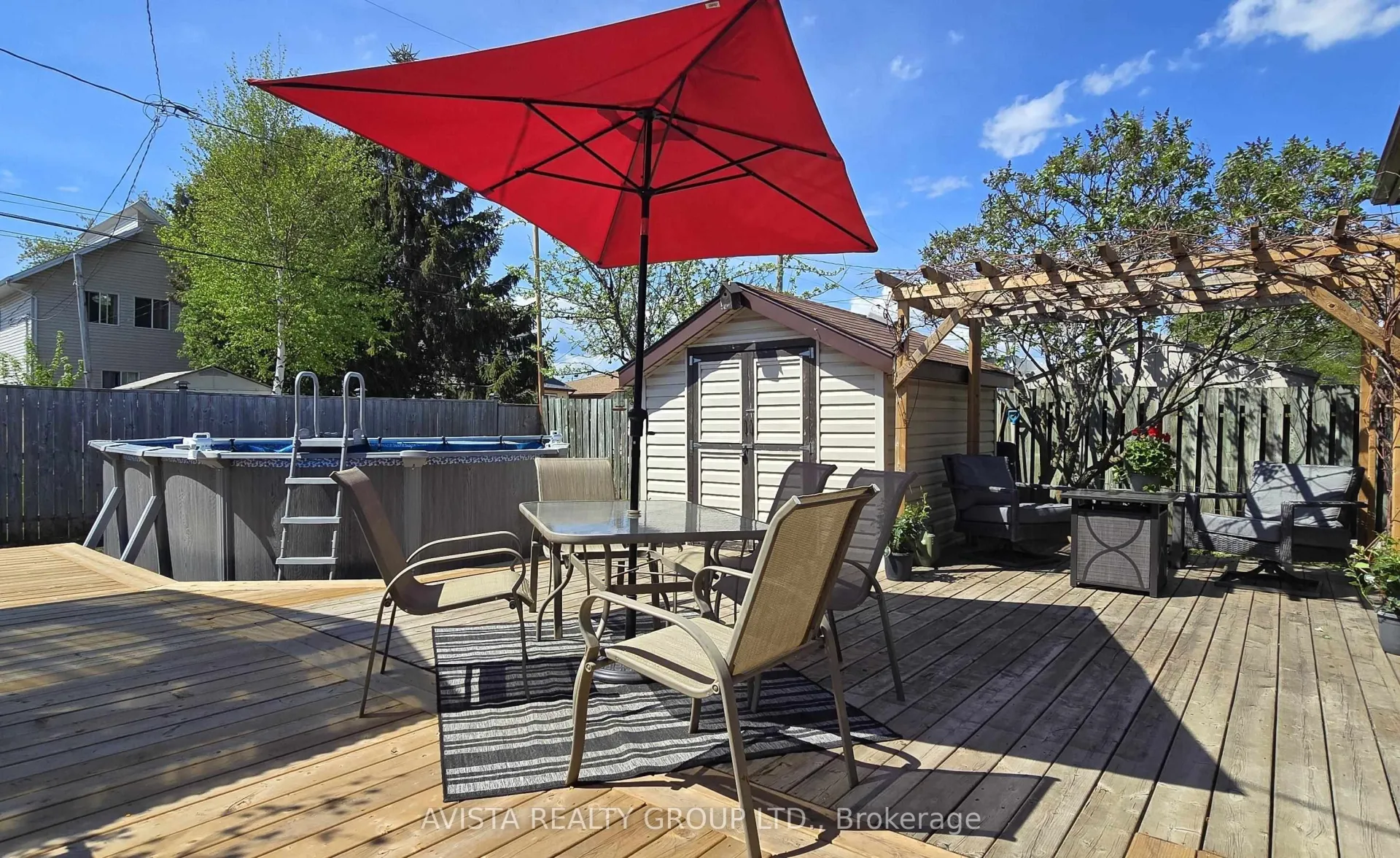 Photo 37 of 112 Walsh St West, Thunder Bay, Green Acres — HOMEH
