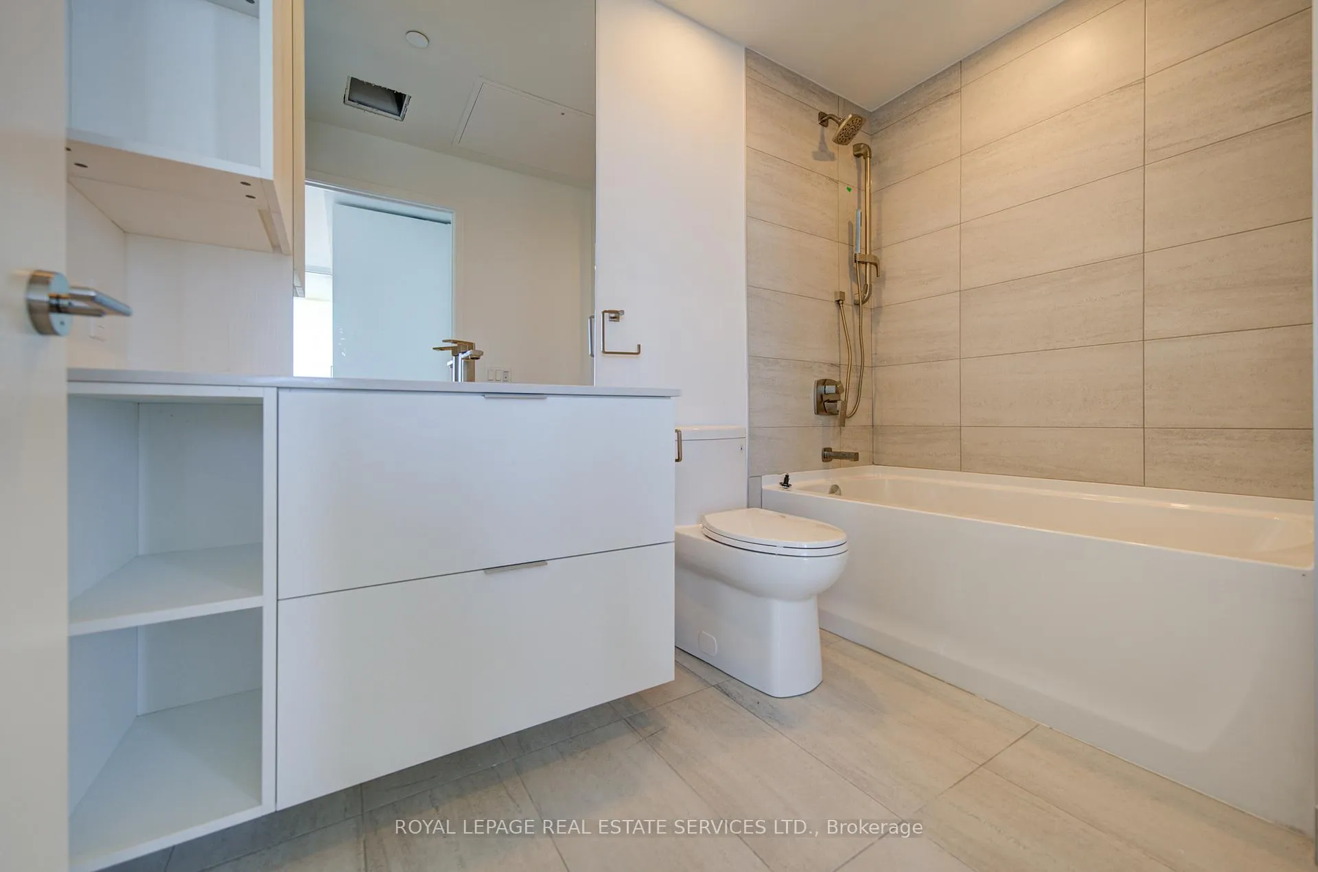 Photo 21 of Unit 2202, 1 Fairview Road, Mississauga, Mississauga Valleys — HOMEH
