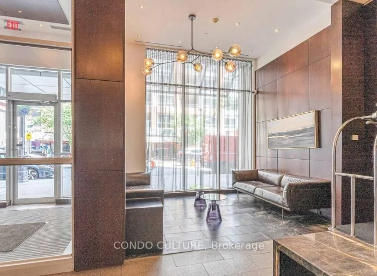 Photo 4 of Unit 1113, 36 Blue Jays Way, Toronto, Waterfront Communities — HOMEH