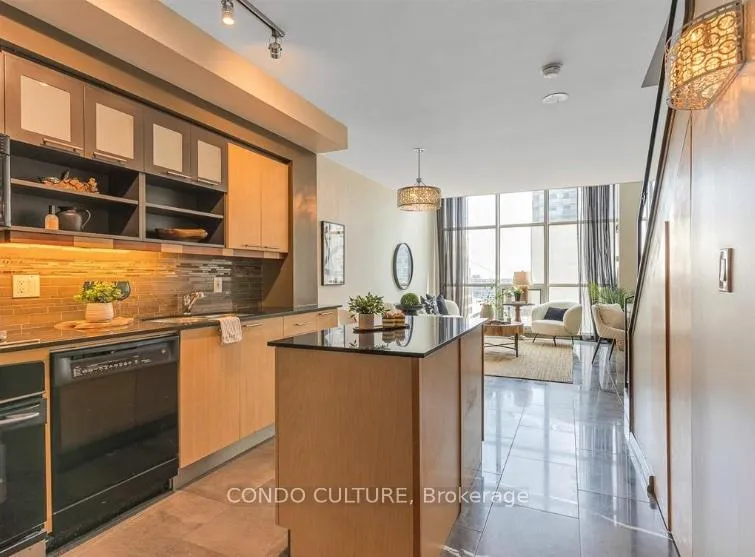 Photo 8 of Unit 1113, 36 Blue Jays Way, Toronto, Waterfront Communities — HOMEH