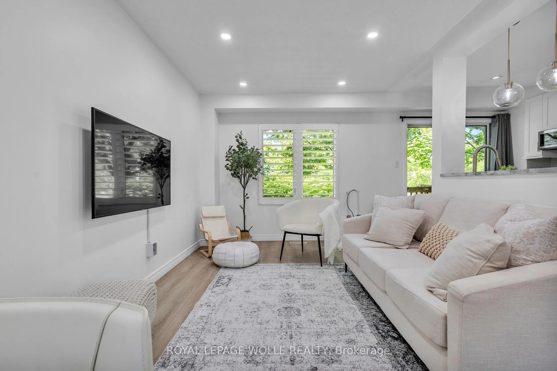 Photo 8 of Unit 62, 1484 Torrington Drive, Mississauga, East Credit — HOMEH