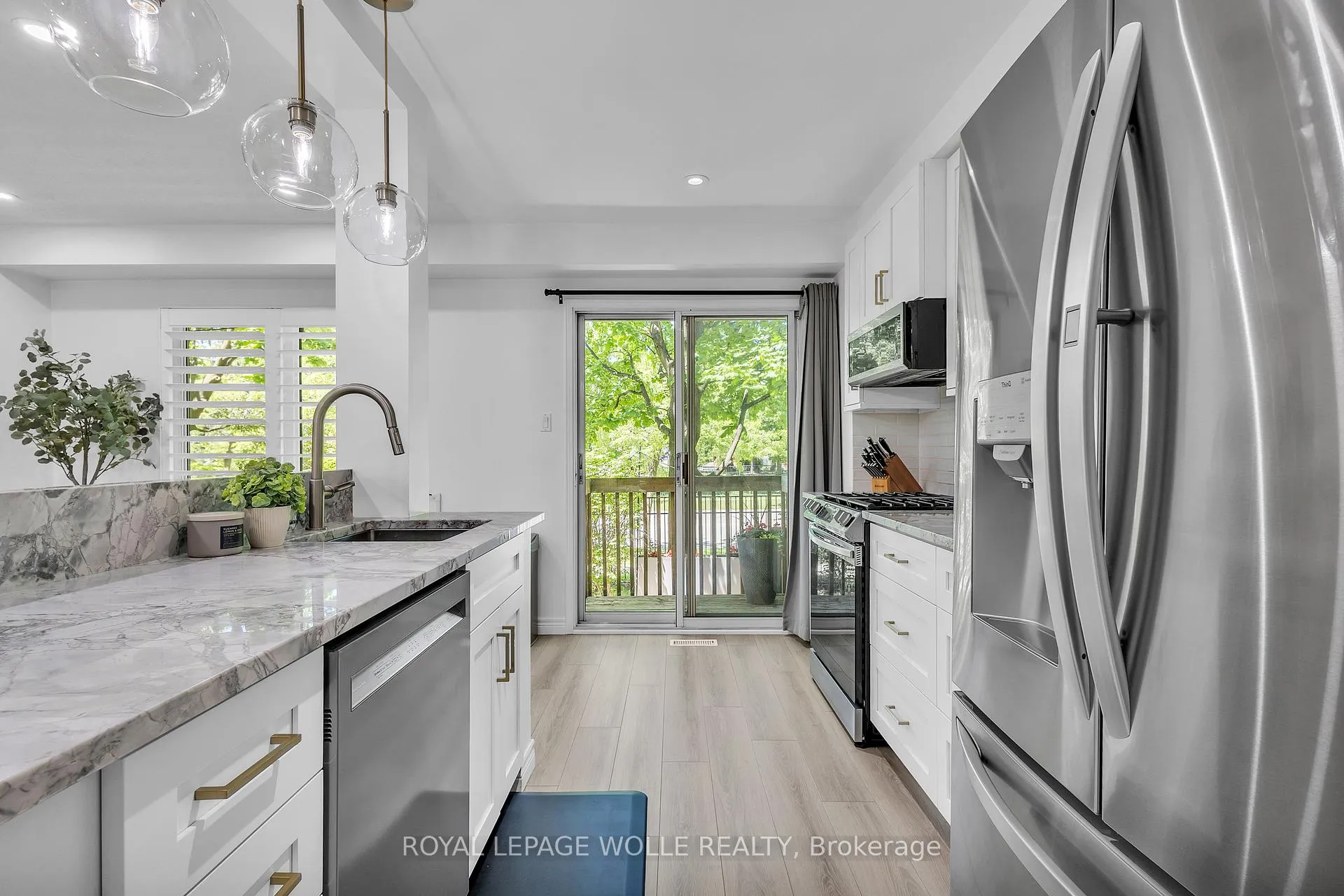 Photo 10 of Unit 62, 1484 Torrington Drive, Mississauga, East Credit — HOMEH