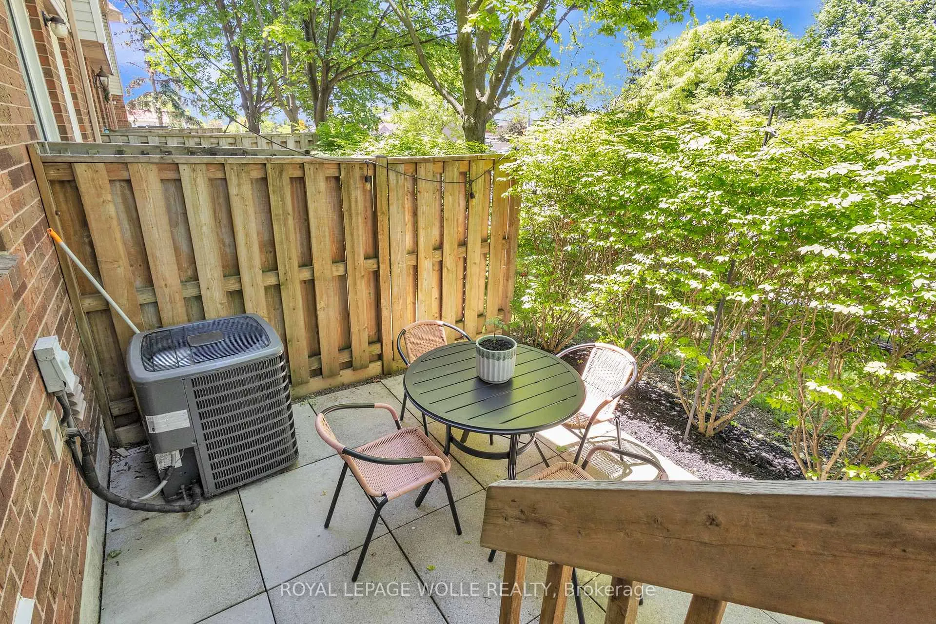 Photo 15 of Unit 62, 1484 Torrington Drive, Mississauga, East Credit — HOMEH