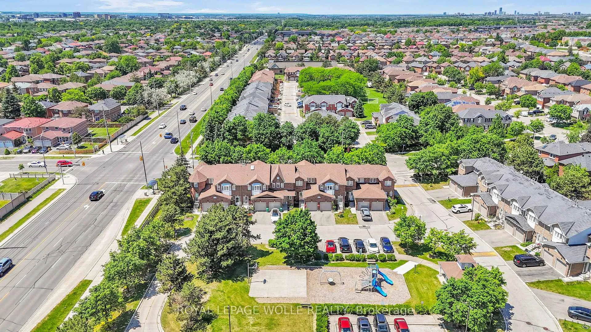 Photo 35 of Unit 62, 1484 Torrington Drive, Mississauga, East Credit — HOMEH