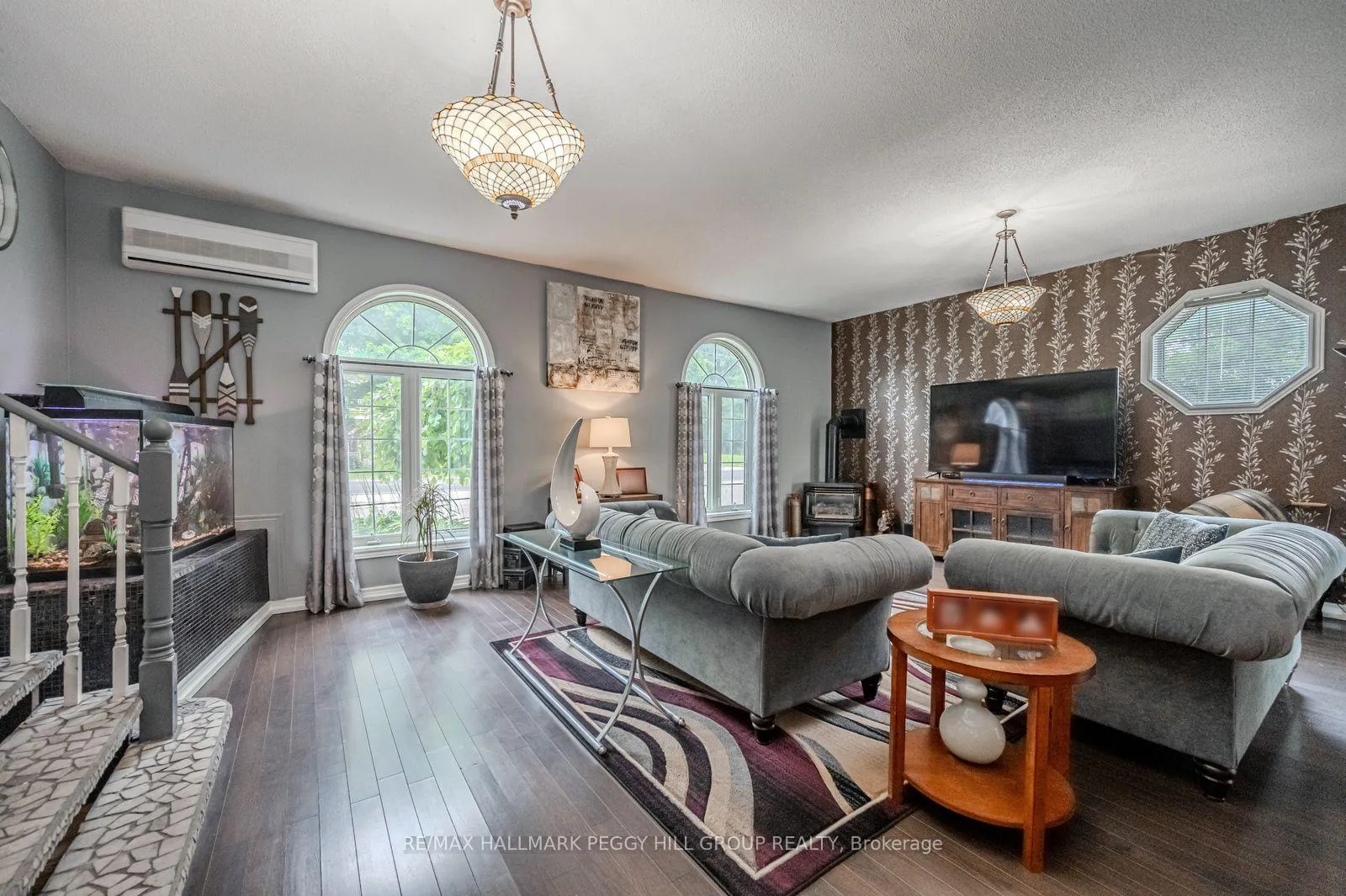 Photo 9 of 1923 10th Line, Innisfil, Stroud — HOMEH