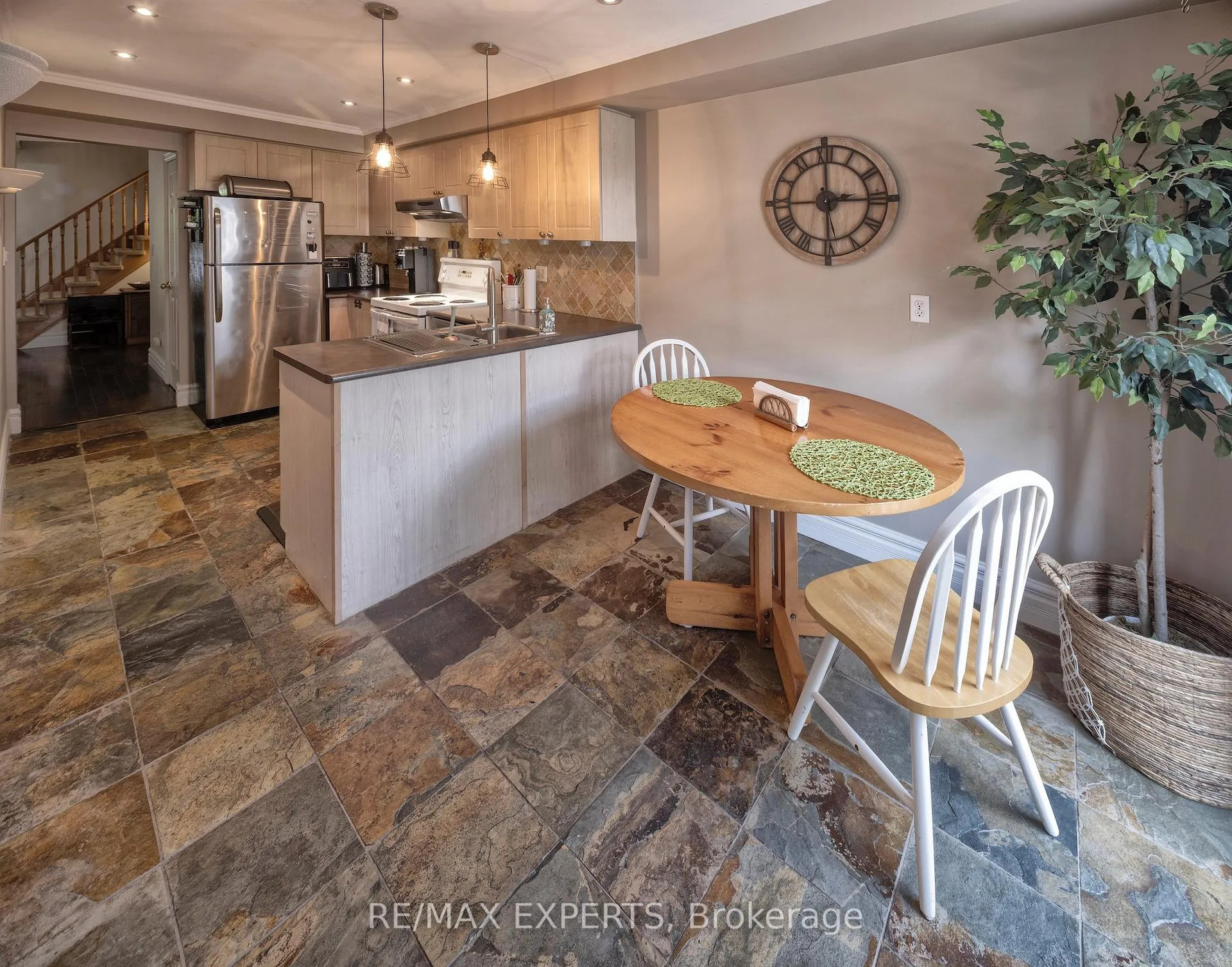 Photo 13 of 53 Horne Avenue, Ajax, Central West — HOMEH